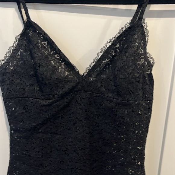 Reformation lace bodysuit - Picture 2 of 4